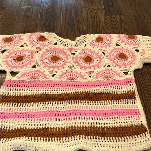 POL boho weave pattern Crochet knit Pink and Brown Top one size - Picture 10 of 10